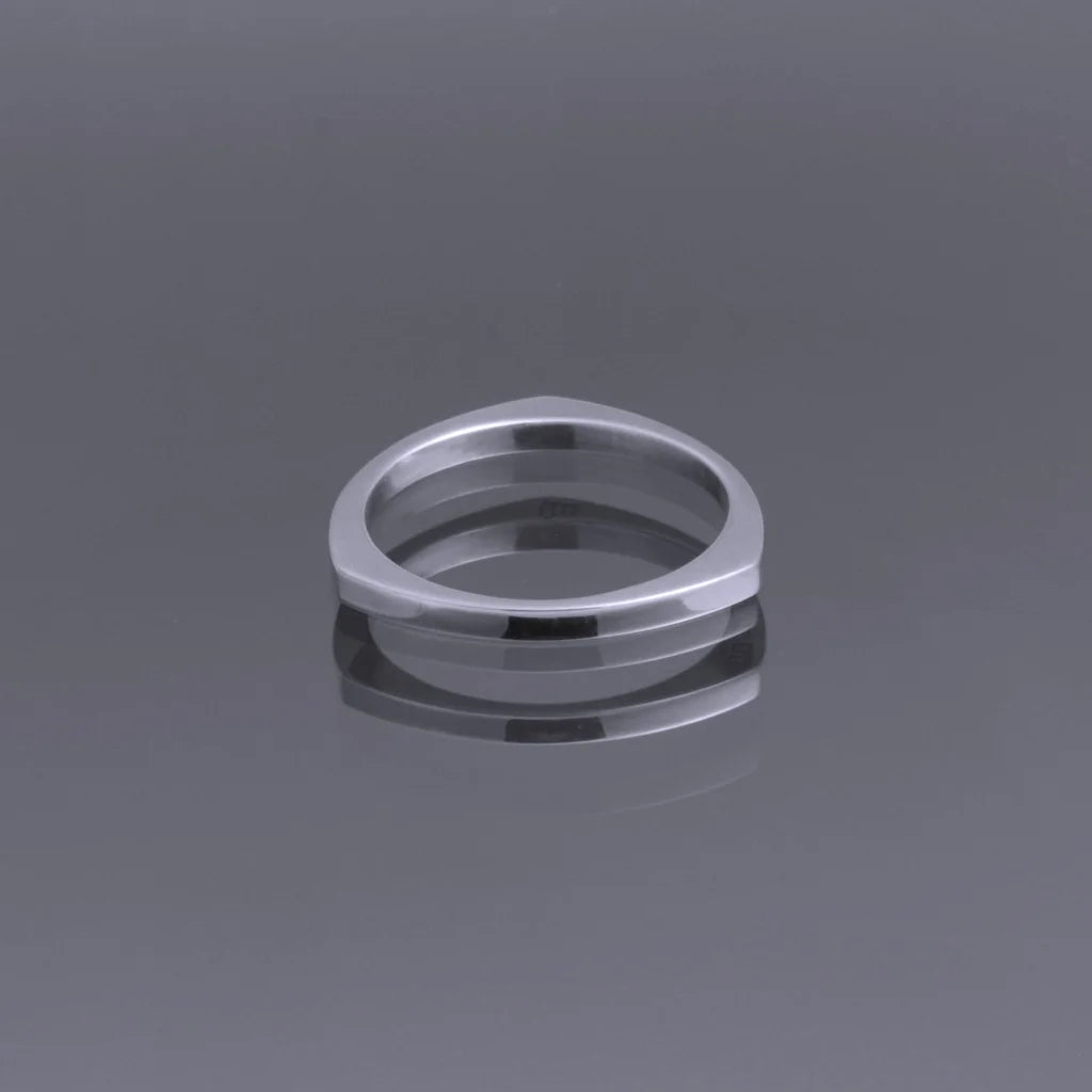 SuperNova Ring 4 Vit guld - Handgjord - Sweden - Guld 18K