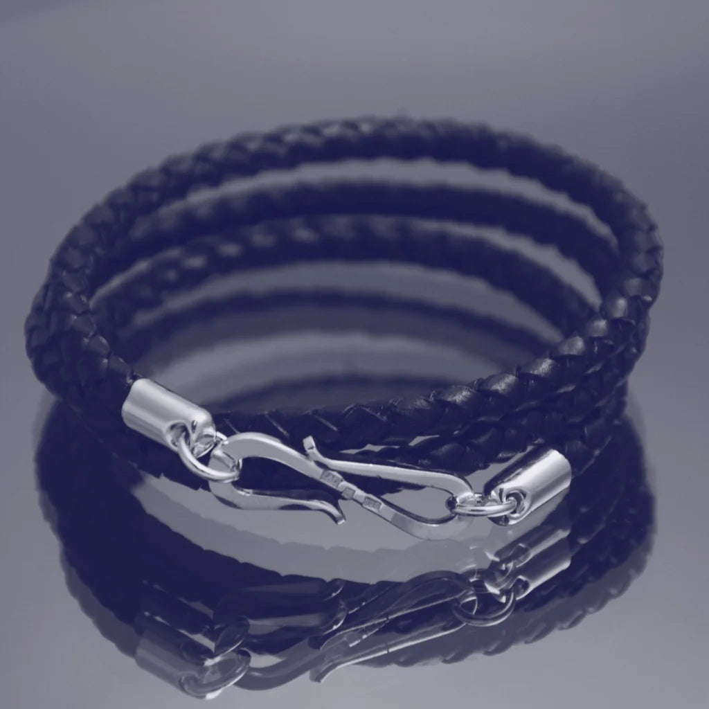 Trad Armband 2, flätat läderarmband med Sterling silver s-lås
